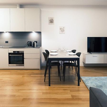 Comecasa Modern Terraced & Palestra Apartment Milano Dış mekan fotoğraf
