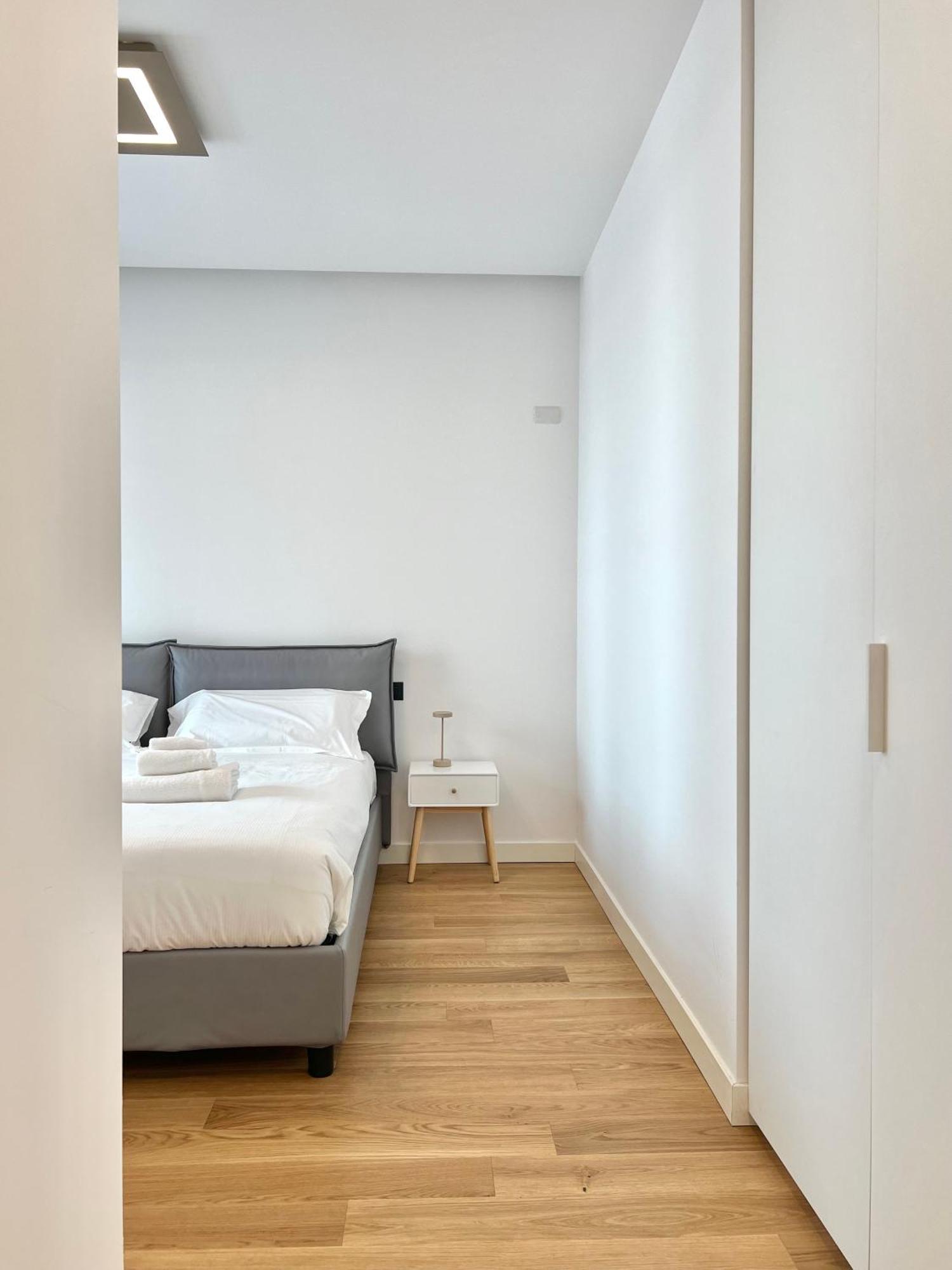 Comecasa Modern Terraced & Palestra Apartment Milano Dış mekan fotoğraf
