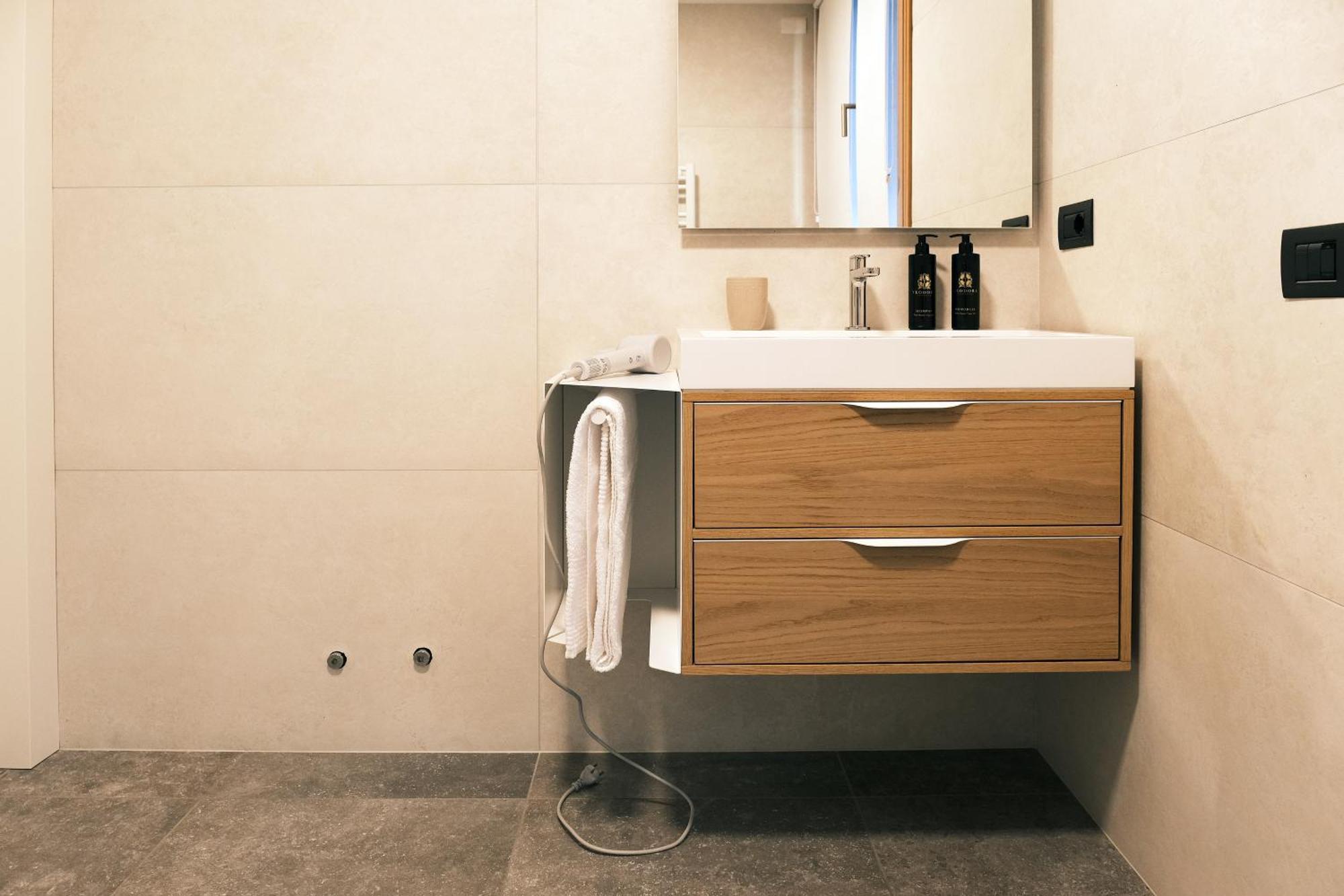 Comecasa Modern Terraced & Palestra Apartment Milano Dış mekan fotoğraf